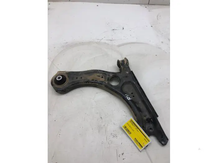 Front wishbone, right Seat Arona