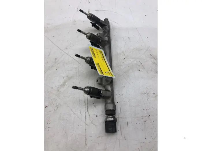 Fuel injector nozzle Audi A3