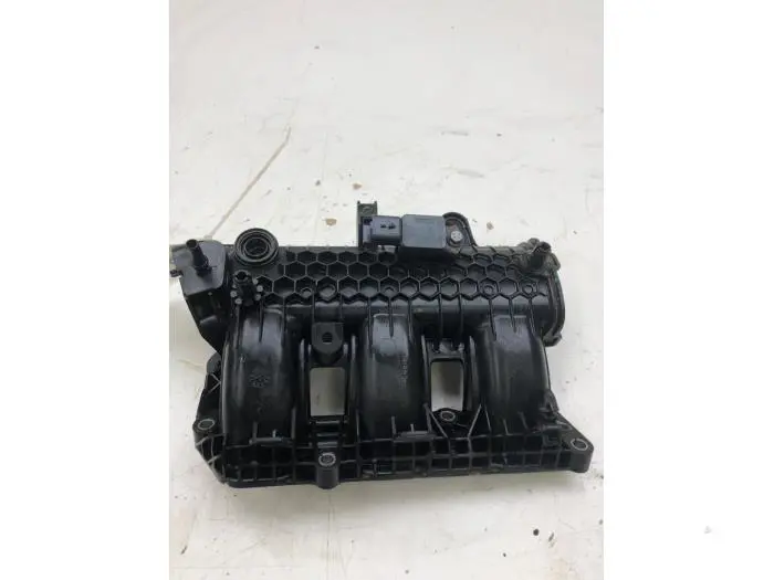 Intake manifold Jeep Avenger