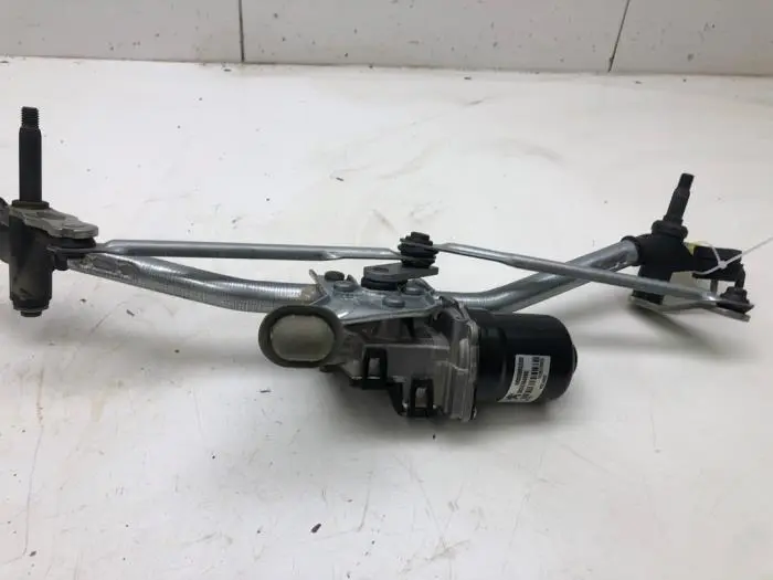 Front wiper motor Jeep Avenger