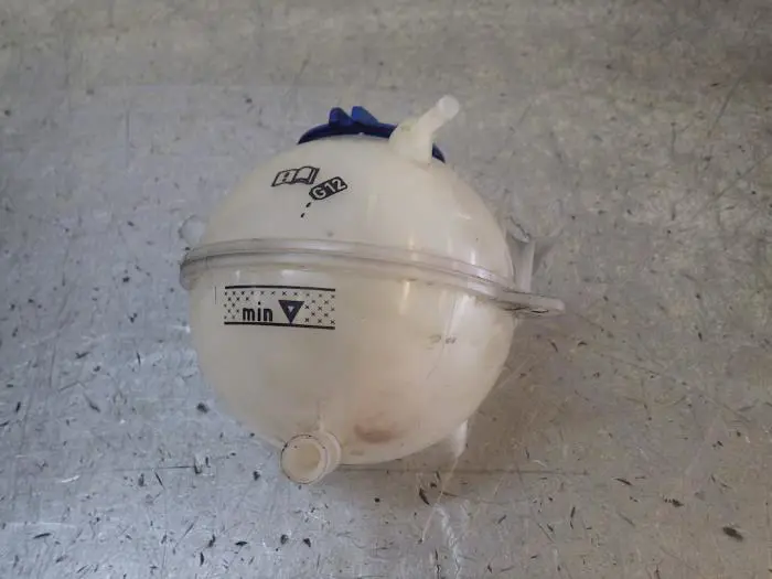 Expansion vessel Volkswagen Passat