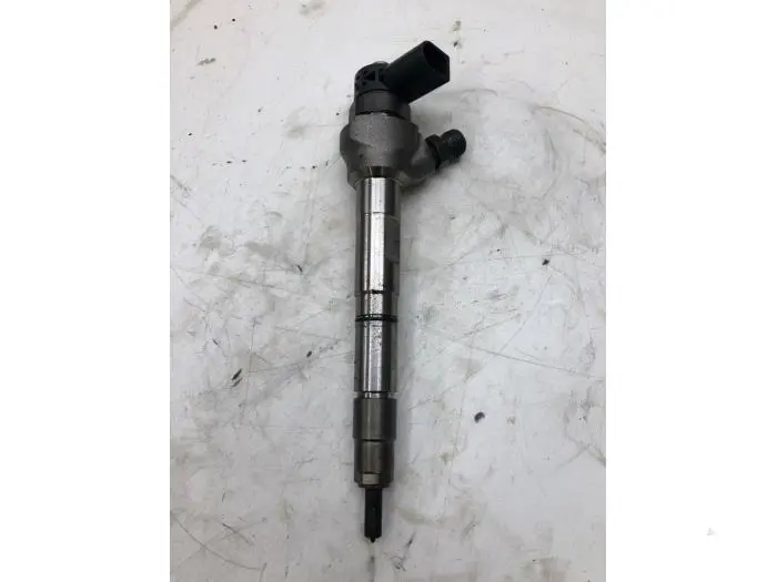 Injector (diesel) Skoda Superb