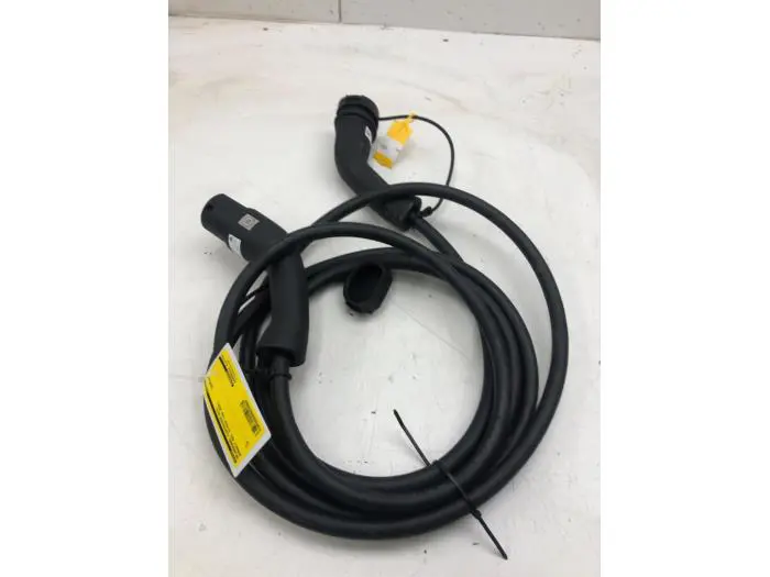 Charching cable electric car Renault Megane E-Tech