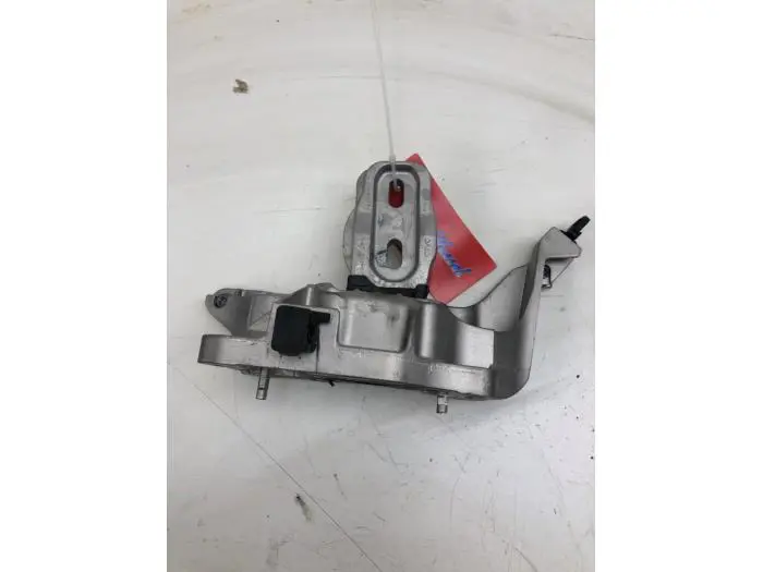 Engine mount Opel Corsa