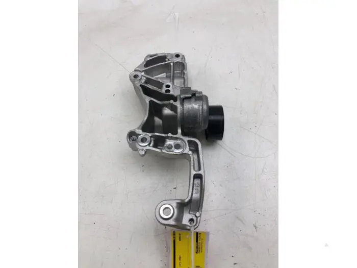 Engine mount Opel Corsa