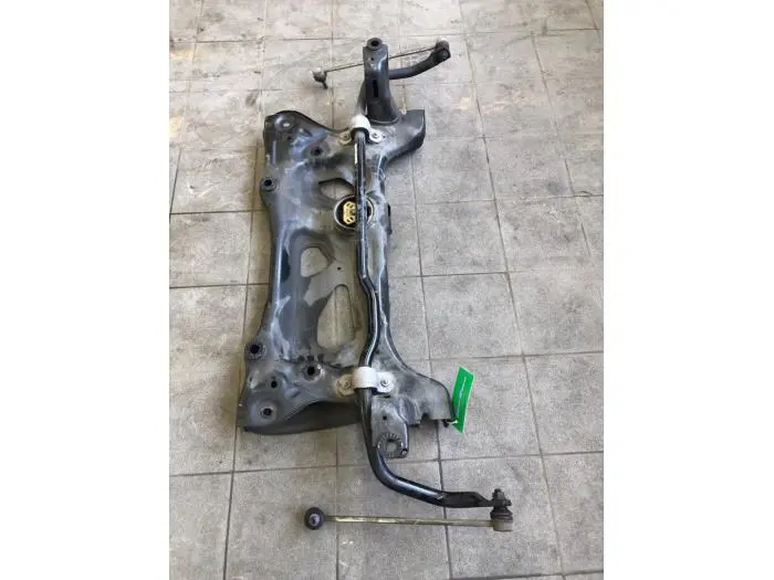 Subframe Audi Q3