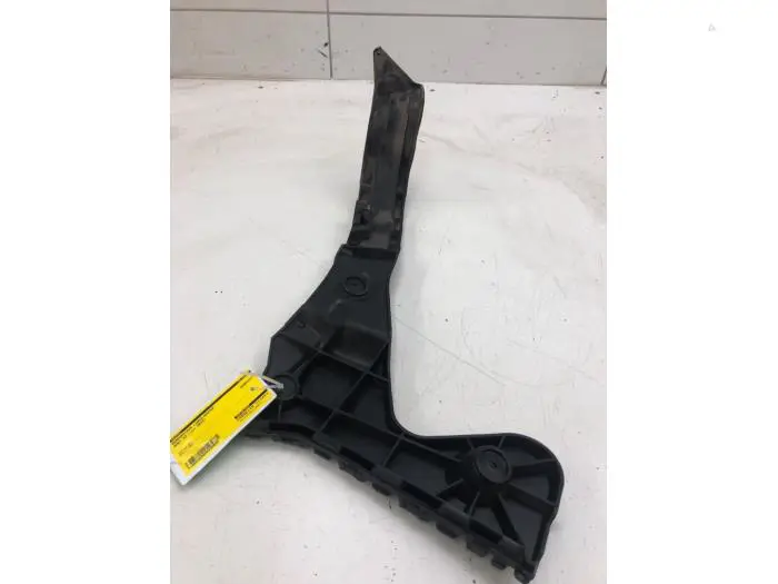 Rear bumper bracket, left Audi Q3