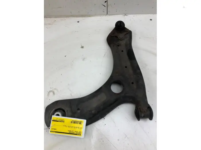 Front wishbone, left Seat Ibiza