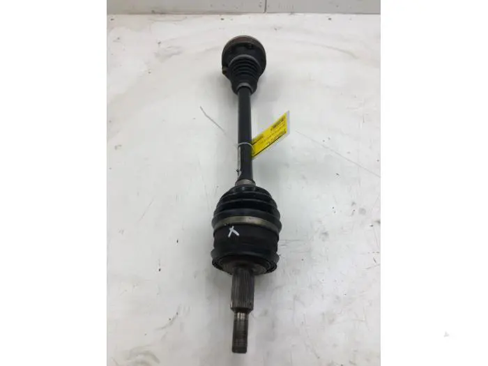 Front drive shaft, left Volkswagen Transporter