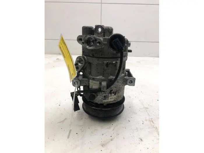 Air conditioning pump Hyundai Elantra