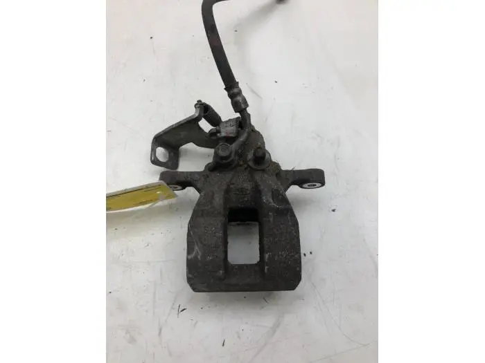 Rear brake calliper, right Hyundai Elantra