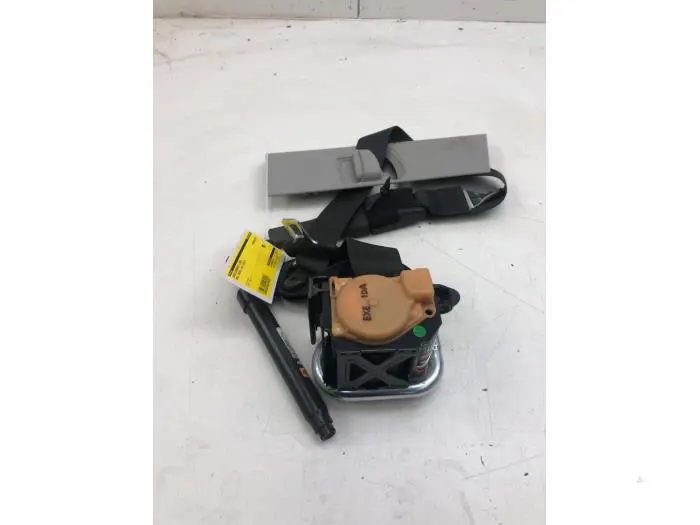 Seatbelt tensioner, left Opel Mokka