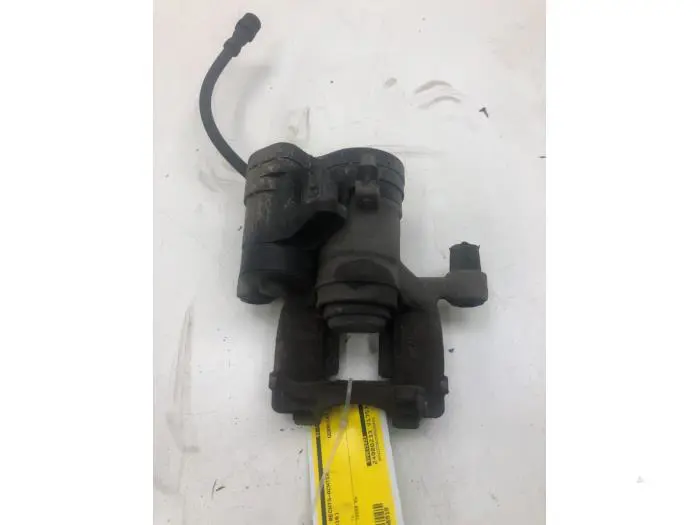 Rear brake calliper, right Volkswagen Golf