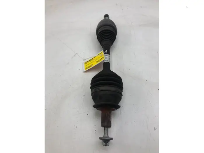 Front drive shaft, left Mercedes CLA