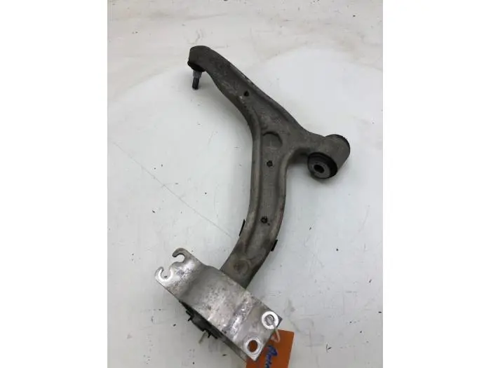 Front wishbone, right Mercedes CLA