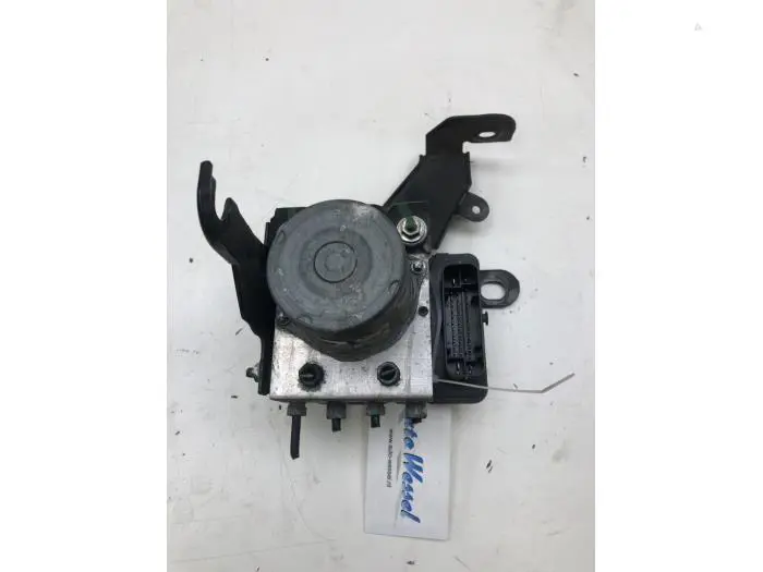 ABS pump Toyota Pro-Ace