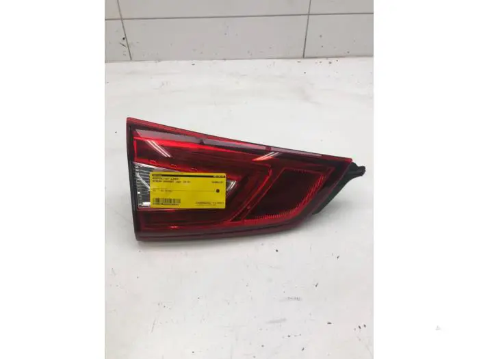 Taillight, left Nissan Qashqai