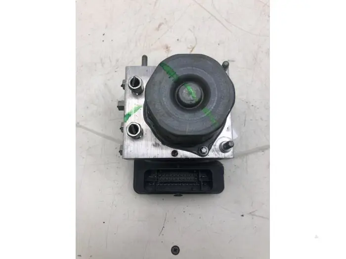 ABS pump Nissan Qashqai