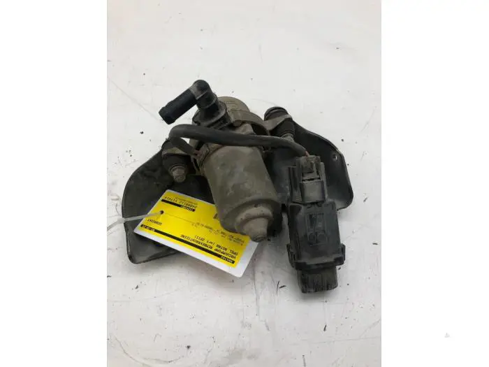 Brake servo vacuum pump Opel Astra