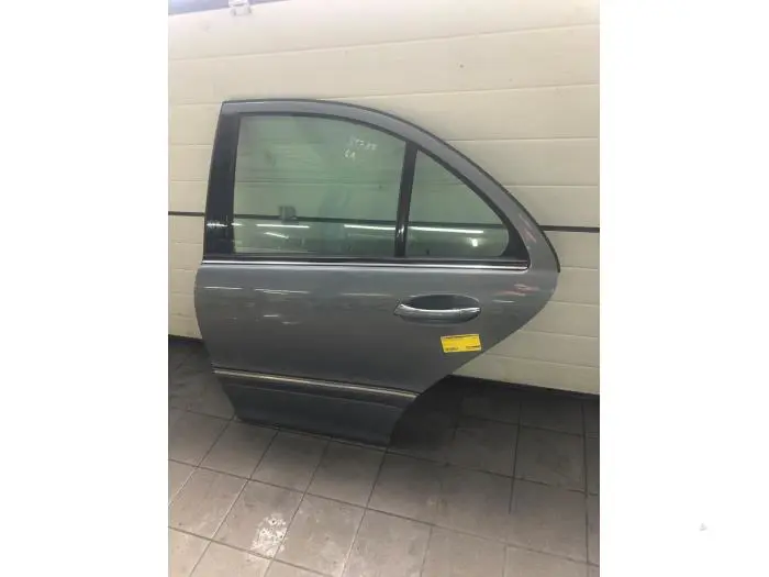 Rear door 4-door, left Mercedes C-Klasse