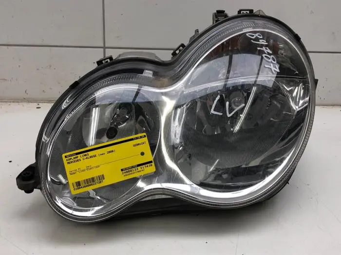 Headlight, left Mercedes C-Klasse