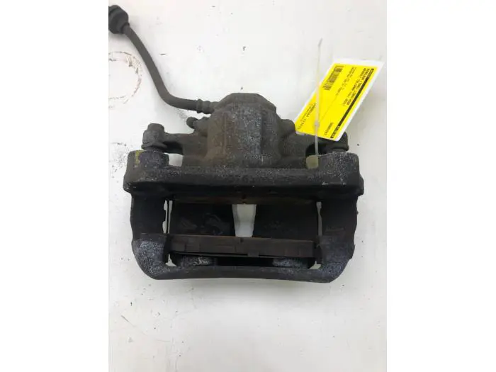 Front brake calliper, left Renault Talisman