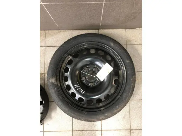 Jackkit + spare wheel Opel Astra