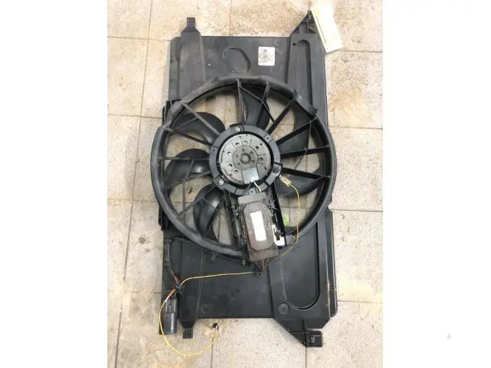 Fan motor Mazda 3.