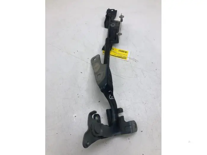 Bonnet Hinge Renault Captur