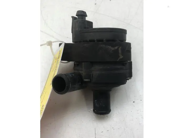 Water pump Mercedes Sprinter