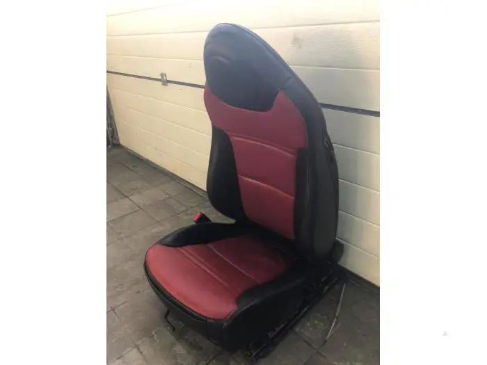 Seat, left Opel GT