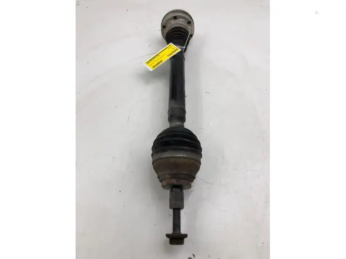 Front drive shaft, right Skoda Octavia