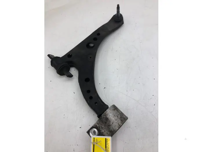 Front wishbone, right Opel Astra