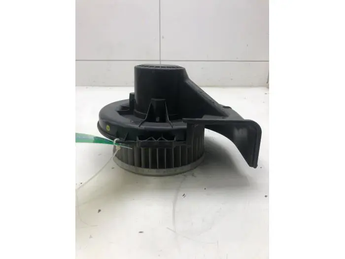 Heating and ventilation fan motor Audi A1