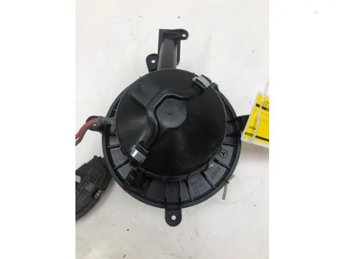 Heating and ventilation fan motor Mercedes Vito