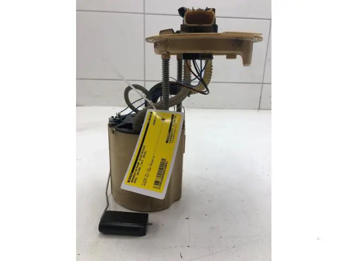 Electric fuel pump Opel Astra