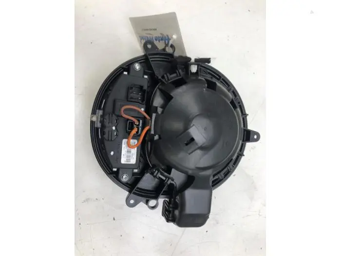 Heating and ventilation fan motor BMW M3