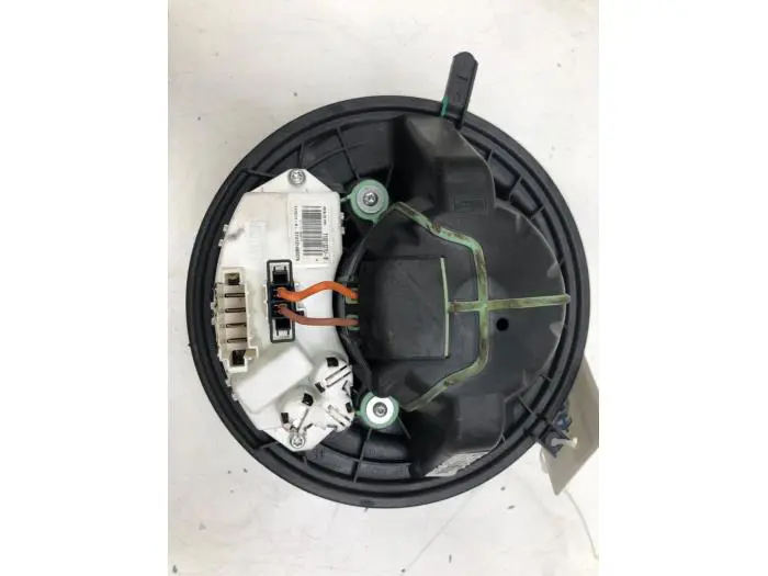 Heating and ventilation fan motor BMW X1