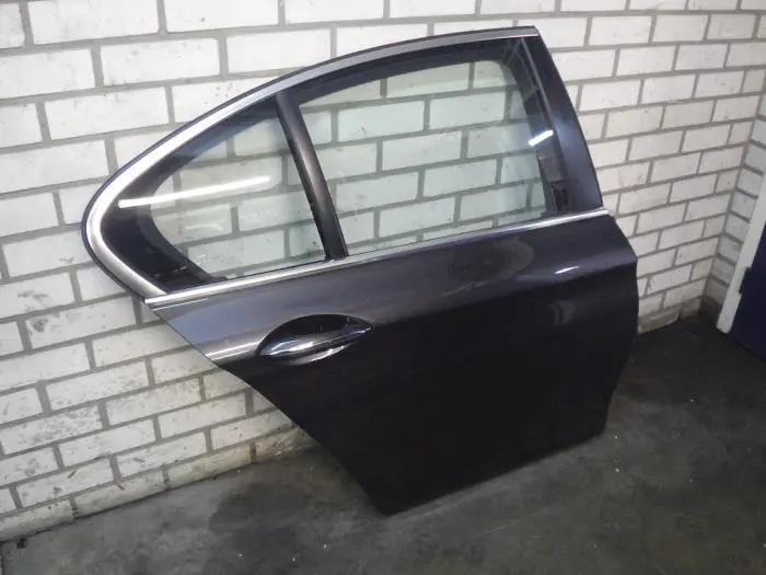 Rear door 4-door, right BMW 5-Serie