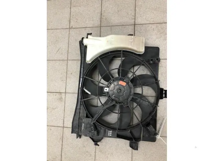 Fan motor Kia Rio