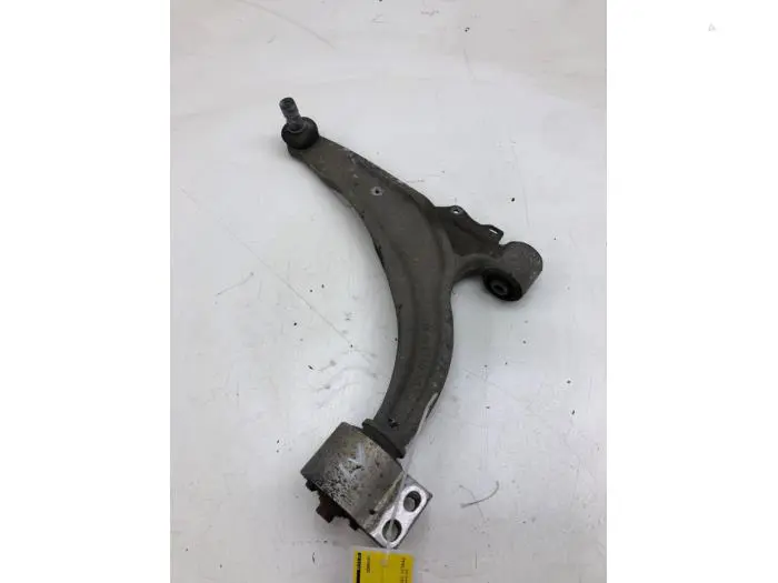 Front wishbone, left Chevrolet Cruze