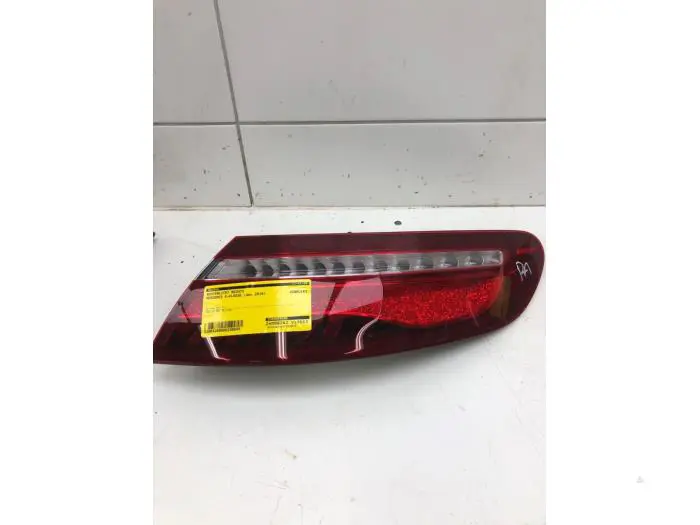 Taillight, right Mercedes E-Klasse