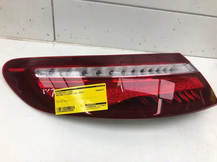 Taillight, left Mercedes E-Klasse