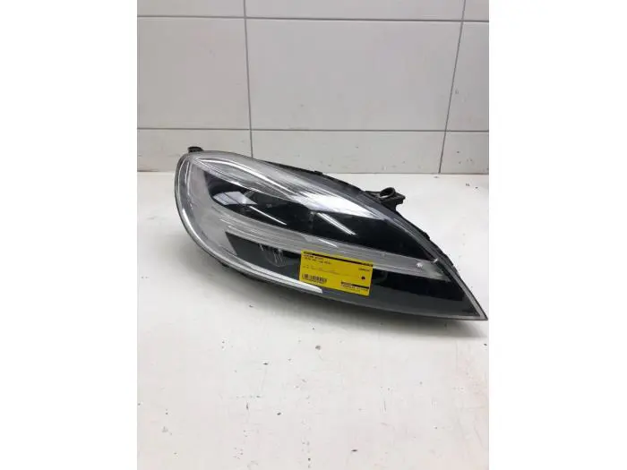 Headlight, right Volvo V40