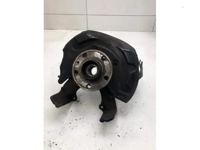 Knuckle, front right Volkswagen Polo