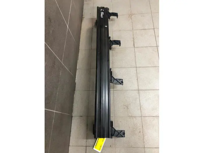 Rear bumper frame Renault Captur