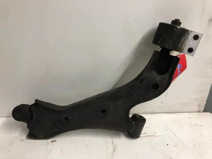 Front wishbone, left Opel Antara