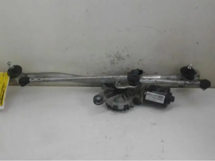 Front wiper motor Chevrolet Cruze