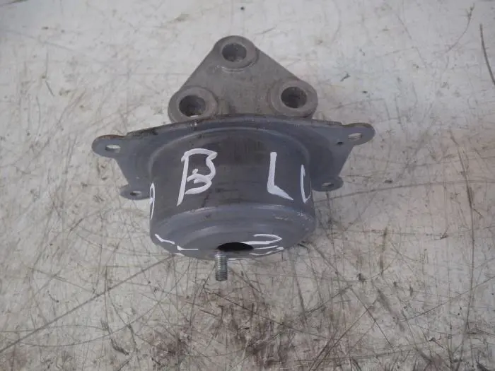 Engine mount Opel Meriva