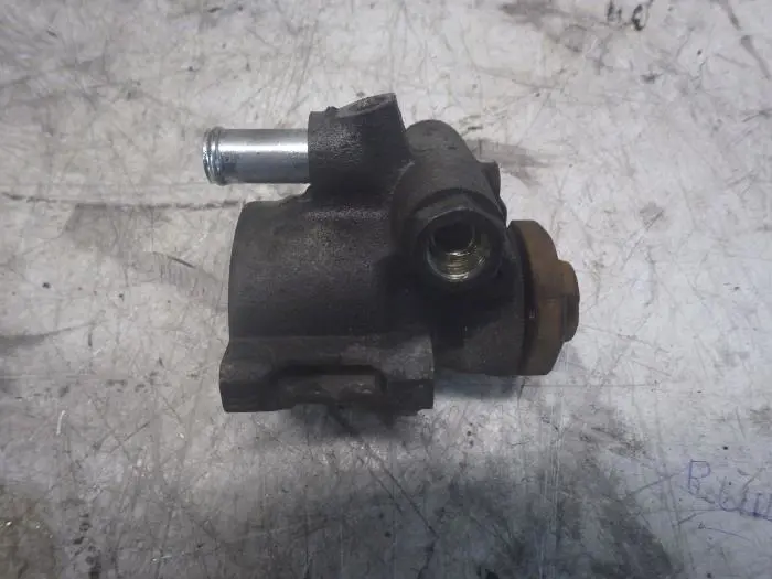 Power steering pump Volkswagen Lupo